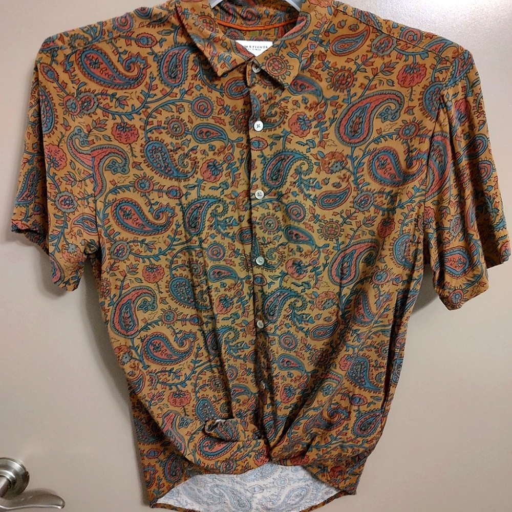 Short Sleeve Blouse - SIZE M